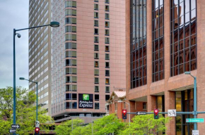 Гостиница Holiday Inn Express Denver Downtown, an IHG Hotel  Денвер